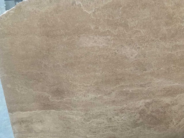 Travertin/comblanchien - afbeelding 2 van  3