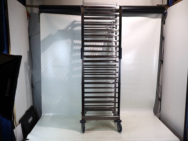 Tray trolley rvs op wielen - afbeelding 1 van  5
