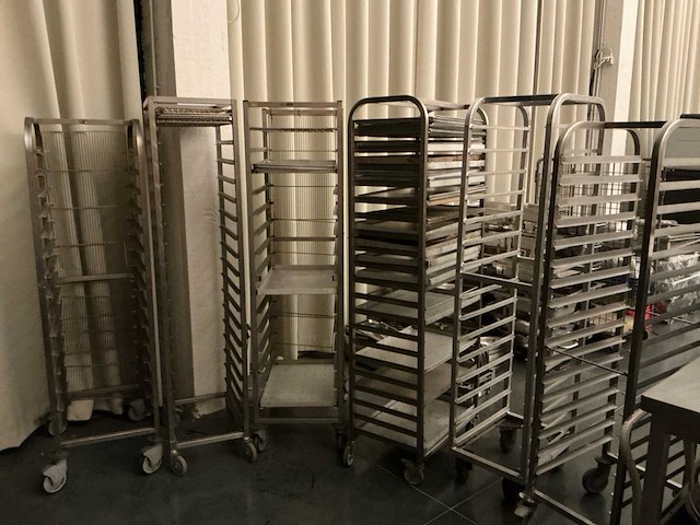 Traywagen/bakwagen (6x) - afbeelding 1 van  7