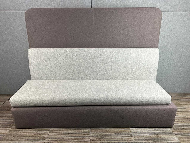 Treinbank - overige kantoorinventaris - afbeelding 1 van  6