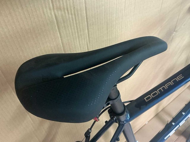 Trek domane al 2 racefiets - afbeelding 8 van  8