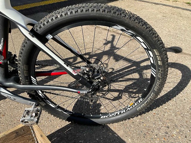 Trek elite 9.7 9 series mtb - carbon - afbeelding 2 van  22