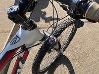 Trek elite 9.7 9 series mtb - carbon - afbeelding 6 van  22