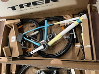Trek marlin 5 29" azure (1x) - afbeelding 1 van  4