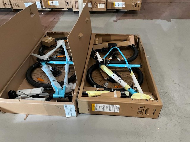 Trek marlin 5 29" azure (2x) - afbeelding 1 van  5