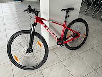 Trek marlin sylver alpha aluminium mountainbike - afbeelding 1 van  4