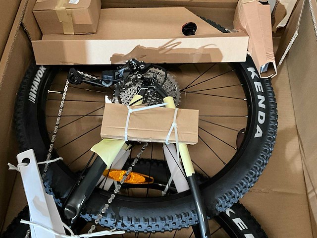 Trek roscoe 6 m lithium grey/cobra blood (1x) - afbeelding 2 van  6