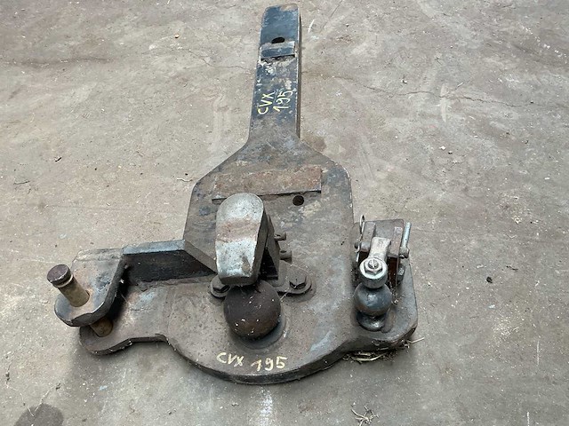 Trekhaak tractor - afbeelding 2 van  3