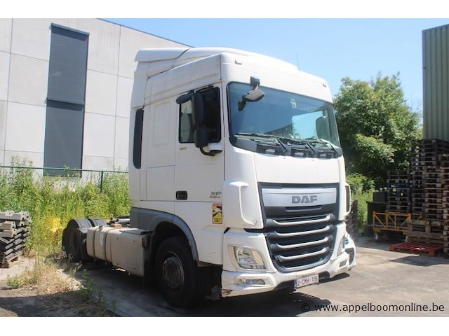 Trekker daf, xf 480, geen boorddocumenten, geen sleutels, kilometerstand ngk, koper ontvangt een attest van verlies van de boorddocumenten van de gerechtsdeurwaarder - afbeelding 3 van  6