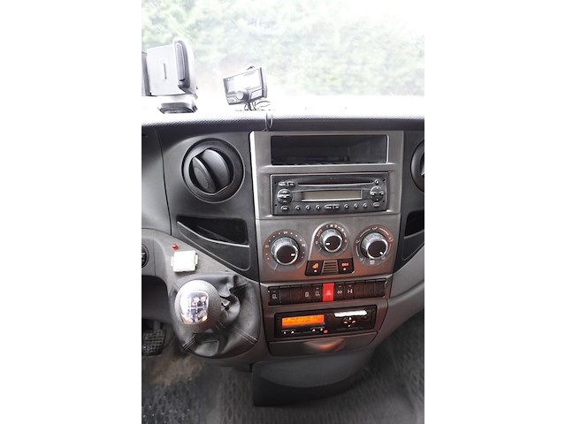 Trekker iveco daily - afbeelding 25 van  26