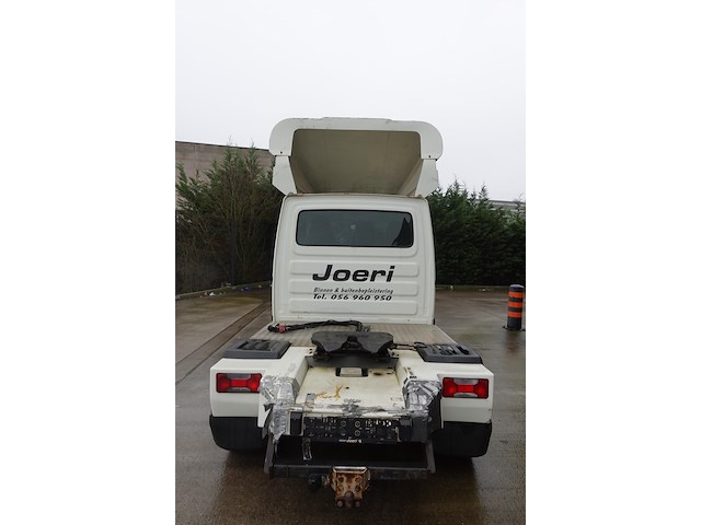 Trekker iveco daily - afbeelding 18 van  24