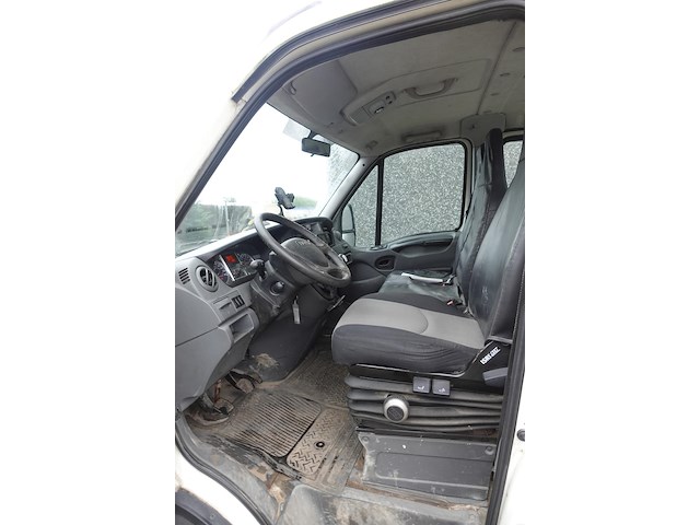 Trekker iveco daily - afbeelding 21 van  24
