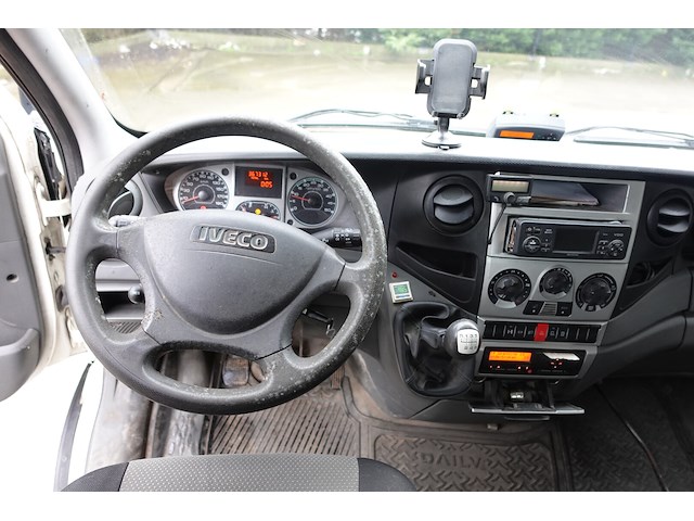 Trekker iveco daily - afbeelding 22 van  24