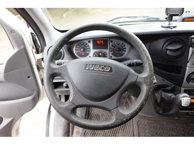 Trekker iveco daily - afbeelding 24 van  24