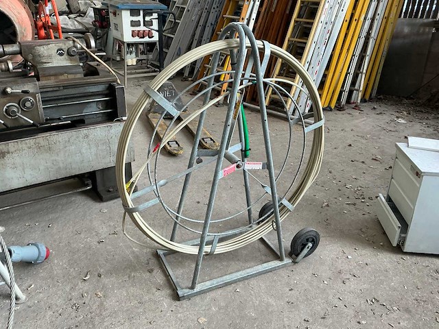 Trekveer op afroller - afbeelding 1 van  5