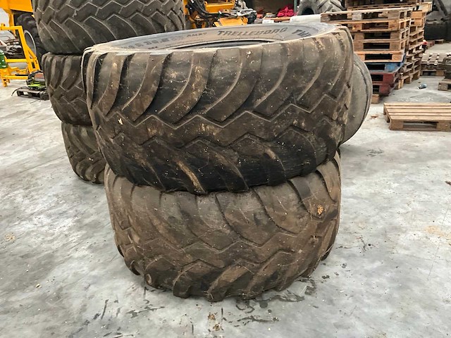 Trelleborg band (3x) - afbeelding 1 van  7