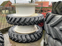 Trelleborg-bkt-pirelli-michelin grote partij landbouwbanden met palletstelling - afbeelding 6 van  6