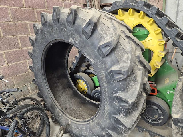 Trelleborg tm800 landbouwbanden - afbeelding 1 van  7