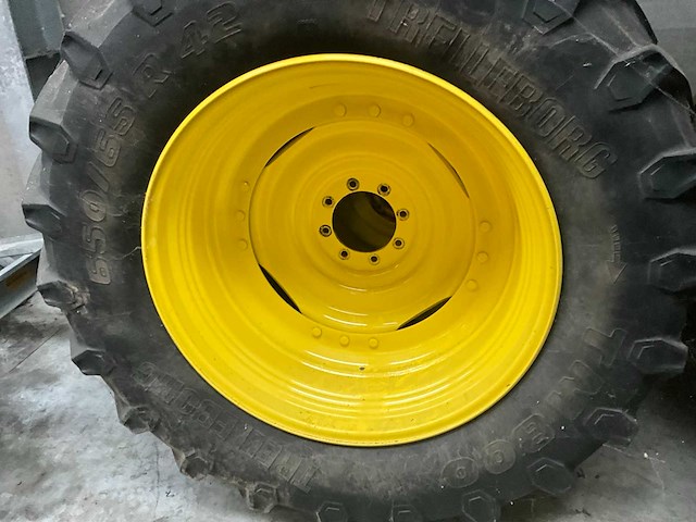 Trelleborg tm800 tractorband met velg (2x) - afbeelding 6 van  8