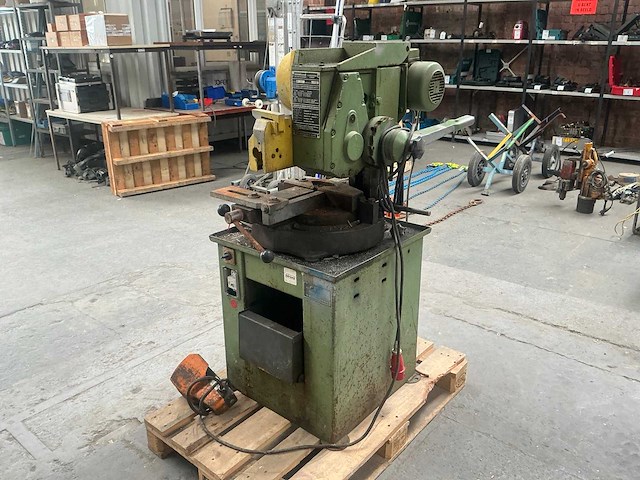 Trennjaeger vc260 koud cirkelzaagmachine - afbeelding 1 van  15