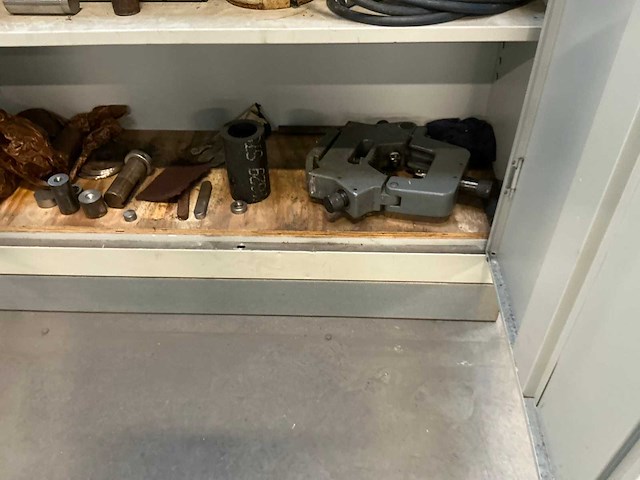 Trens sn 32 horizontale draaibank - afbeelding 6 van  17