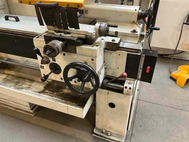 Trens sn 32 horizontale draaibank - afbeelding 13 van  17