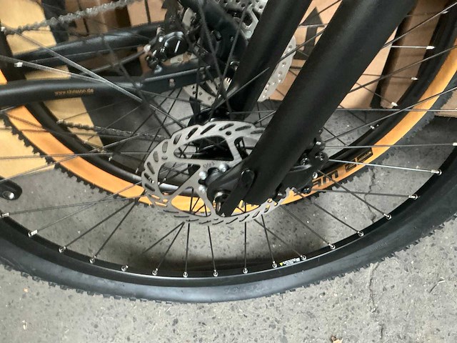 Tretwerk bolt 7 elektrische mountainbike ongebruikt - afbeelding 4 van  7