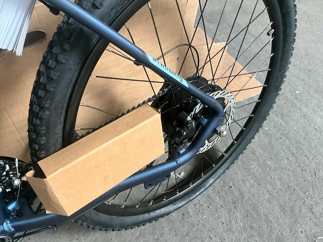 Tretwerk bolt 7 elektrische mountainbike ongebruikt - afbeelding 7 van  7