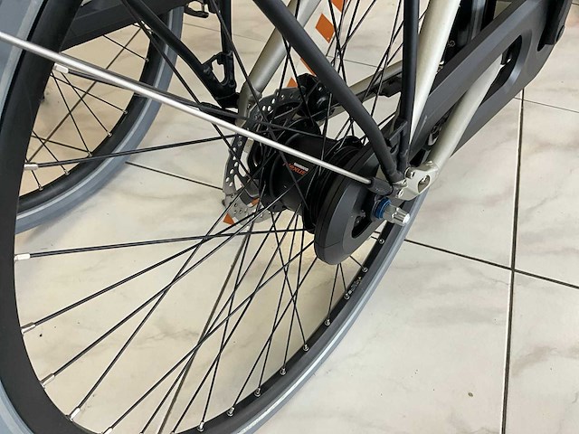 Tretwerk elektrische fiets ongebruikt (2x) - afbeelding 3 van  7