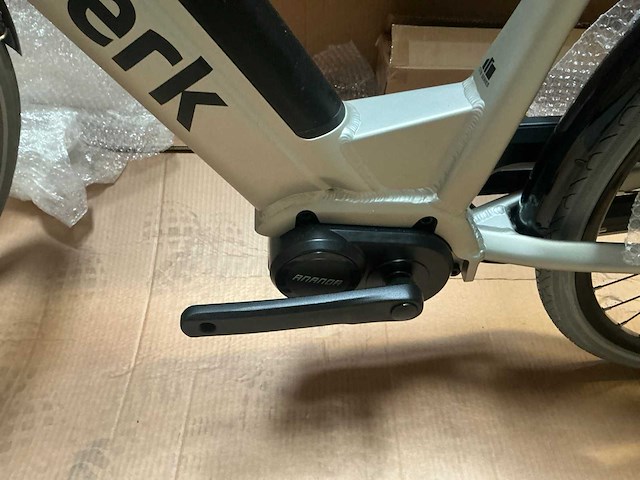 Tretwerk mono 28” elektrische fiets ongebruikt (2x) - afbeelding 5 van  8