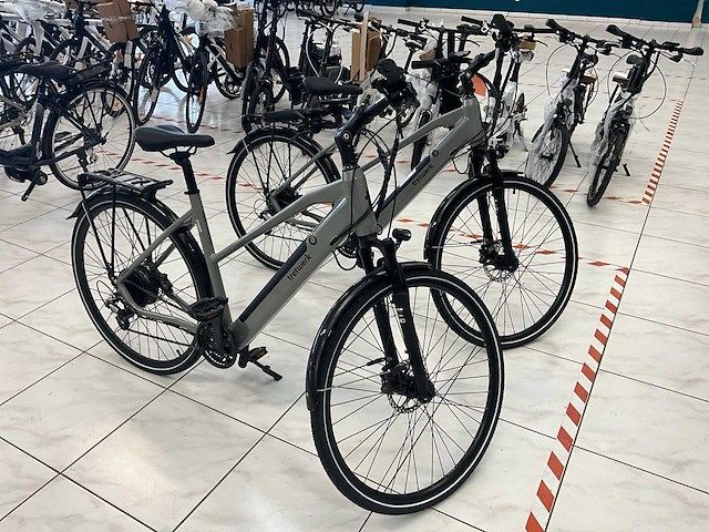 Tretwerk seville 5.0 tw city elektrische fiets ongebruikt (2x) - afbeelding 1 van  8