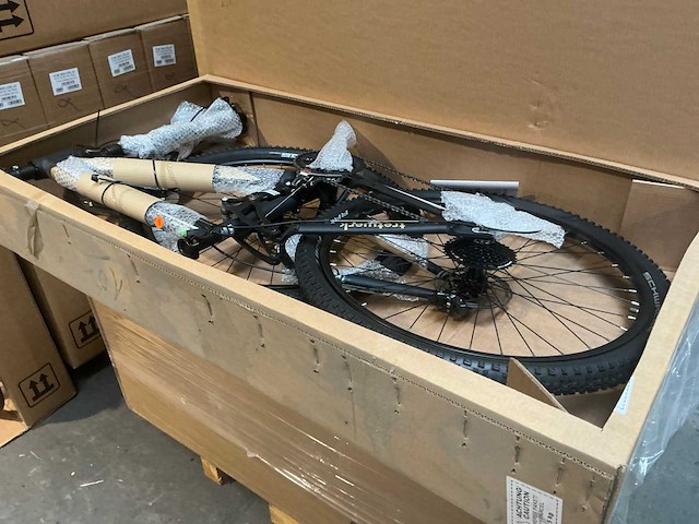 Tretwerk smasher 28” mountainbike ongebruikt (2x) - afbeelding 2 van  8
