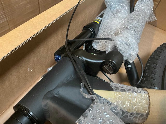 Tretwerk smasher 28” mountainbike ongebruikt - afbeelding 3 van  8