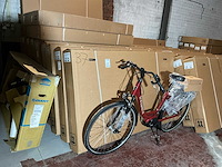 Tretwerk stella 28" queens red (4x) - afbeelding 1 van  6