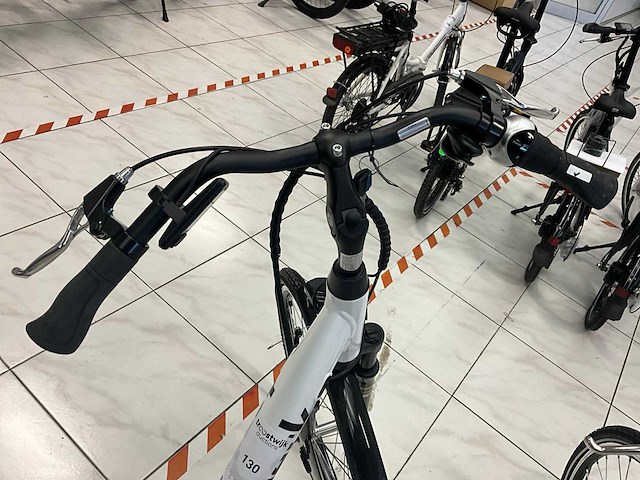 Tretwerk stella elektrische fiets ongebruikt (2x) - afbeelding 4 van  4