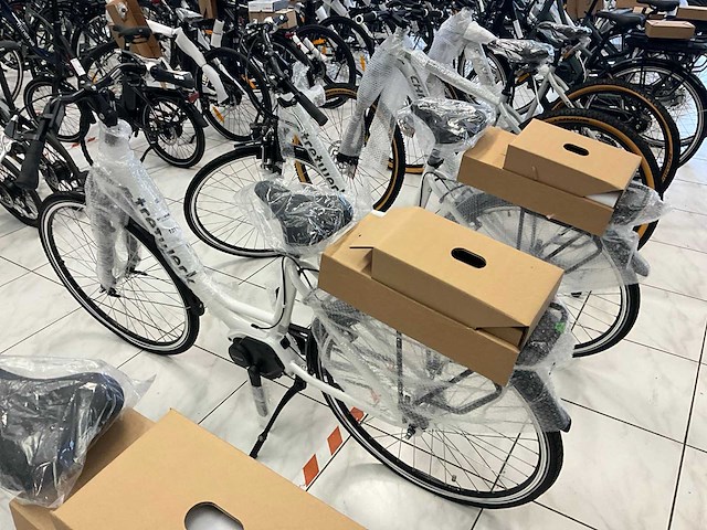 Tretwerk stella elektrische fiets ongebruikt (2x) - afbeelding 1 van  4