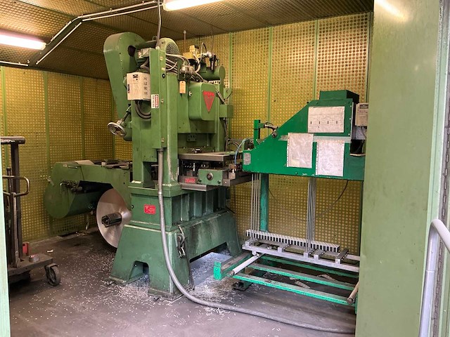 Tridan rlb45e-30-22-4 fin press + 8,5 ton aluminium coil - afbeelding 1 van  23