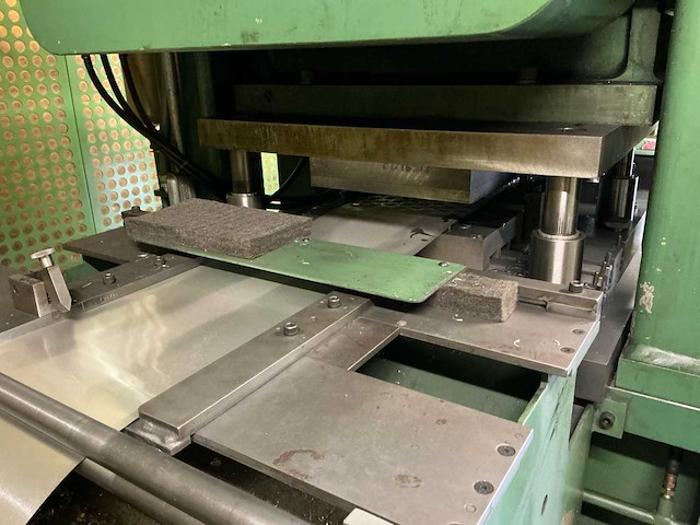 Tridan rlb45e-30-22-4 fin press + 8,5 ton aluminium coil - afbeelding 22 van  23