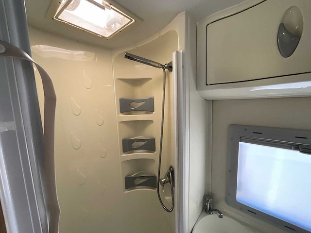 Trigano roller team granduca gt motorhome - afbeelding 21 van  54