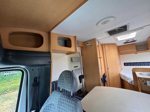 Trigano sirio 595 p camper - afbeelding 2 van  30