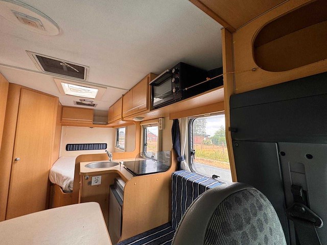 Trigano sirio 595 p camper - afbeelding 5 van  30