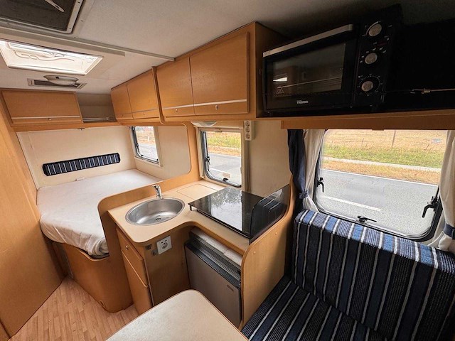 Trigano sirio 595 p camper - afbeelding 6 van  30