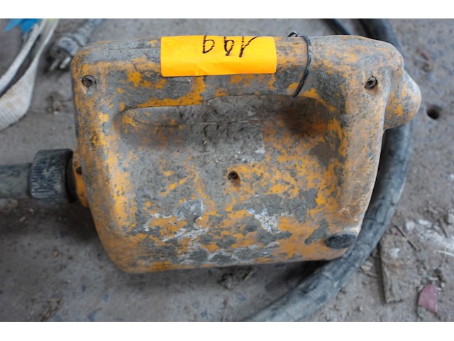 Trilnaald - afbeelding 2 van  2