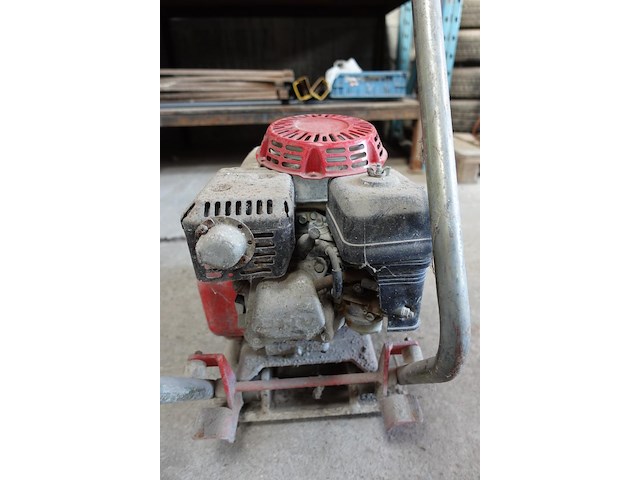 Trilplaat dynapac - afbeelding 2 van  3