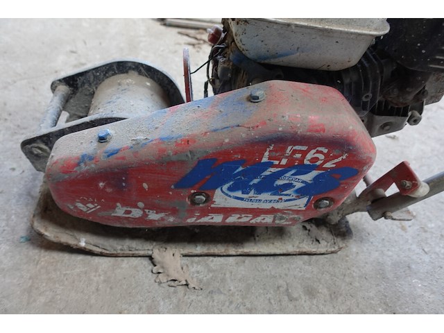 Trilplaat dynapac - afbeelding 3 van  3