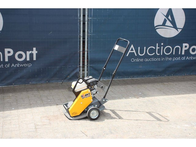 Trilplaat giant gp1950g benzine 2025 nieuw - afbeelding 1 van  1
