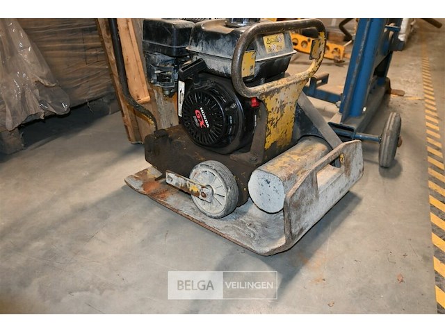 Trilplaat met honda motor - afbeelding 3 van  5