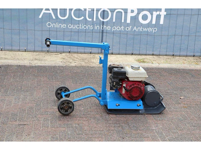 Trilplaat revo bvw 1300 benzine - afbeelding 1 van  1