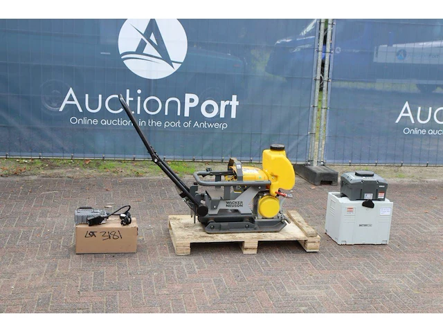 Trilplaat wacker neuson ap1840e elektrisch 1.2kw 2019 nieuw - afbeelding 1 van  1