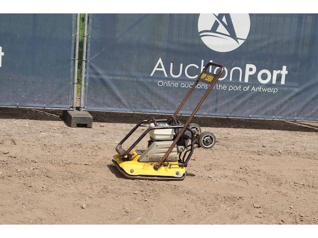 Trilplaat wacker wp1550a benzine 4.1kw 1999 - afbeelding 1 van  1